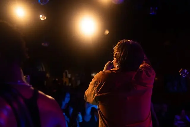 How to Navigate Music Industry Trends for Career Growth