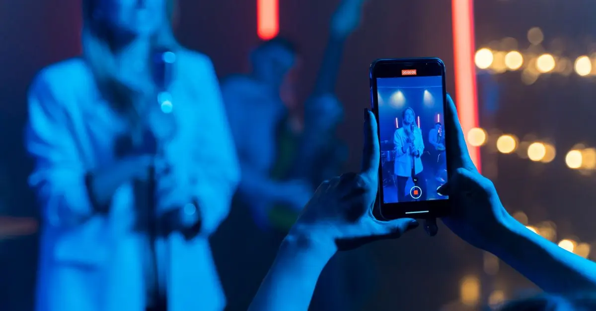 Exploring Innovative Music Distribution Strategies for Artists