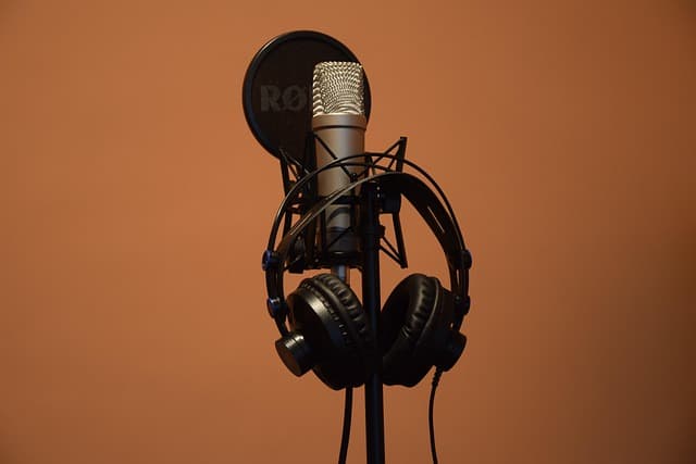 How to Prepare for Your First Music Studio Session